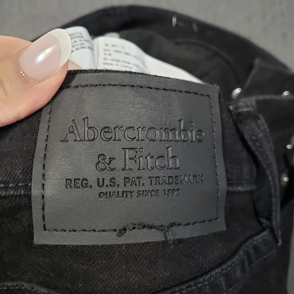 Abercrombie & Fitch Athletic Slim Jeans Mens 28x28 Black Signature Stretch Denim